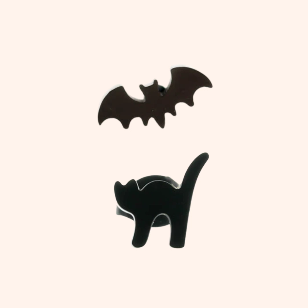 After Dark Stud Set of 2