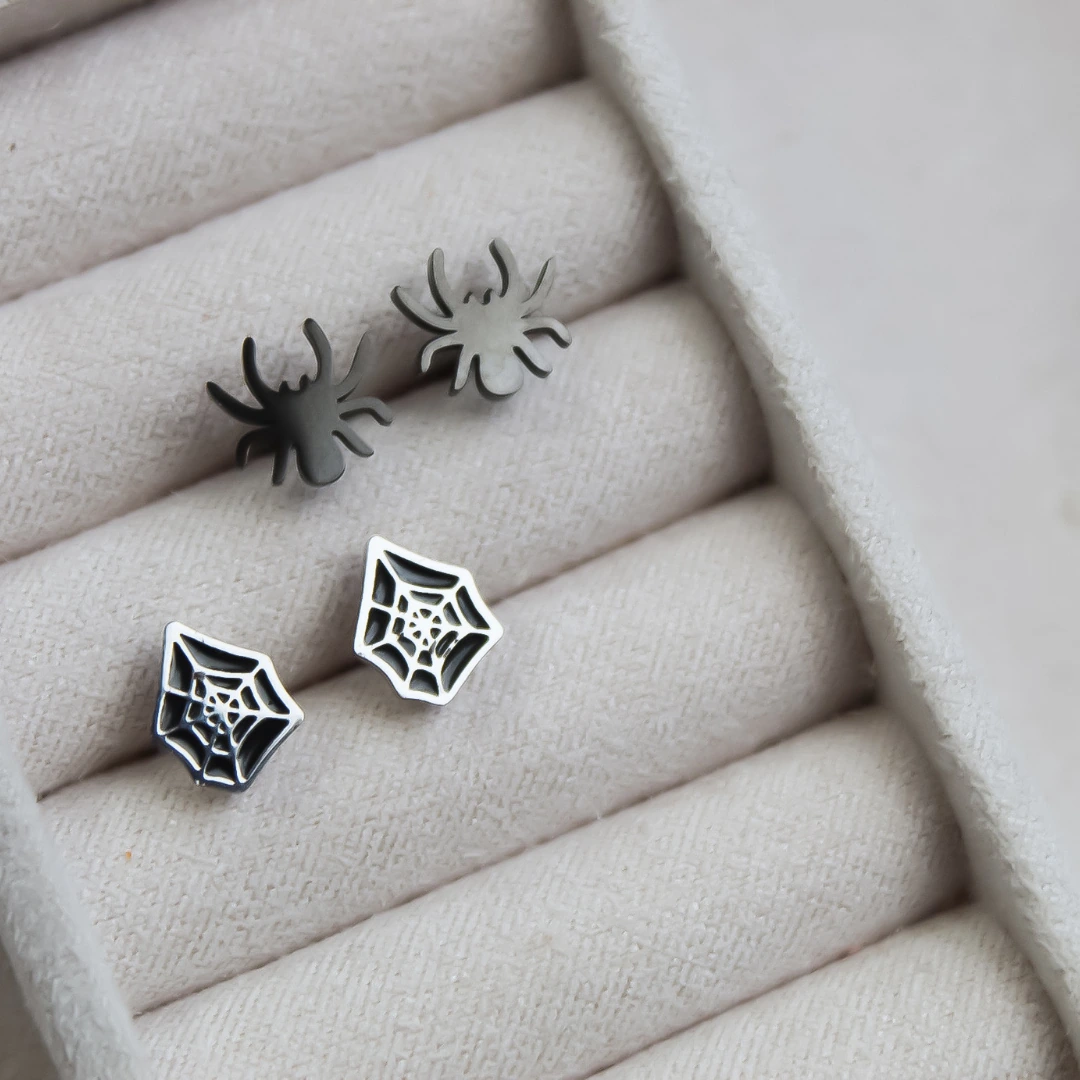 Creep and Crawl Stud Set of 2
