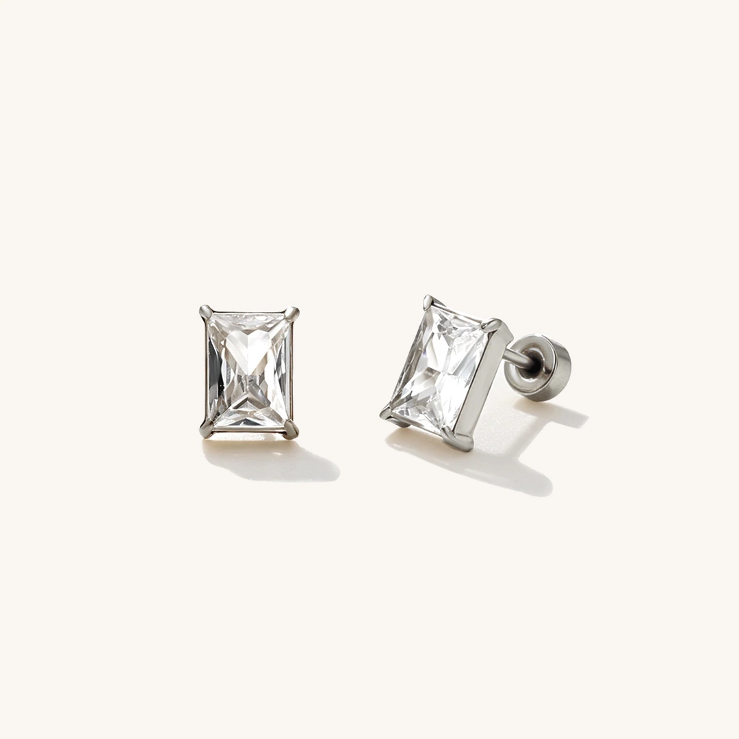 Emerald Solitaire Flat Back Earrings