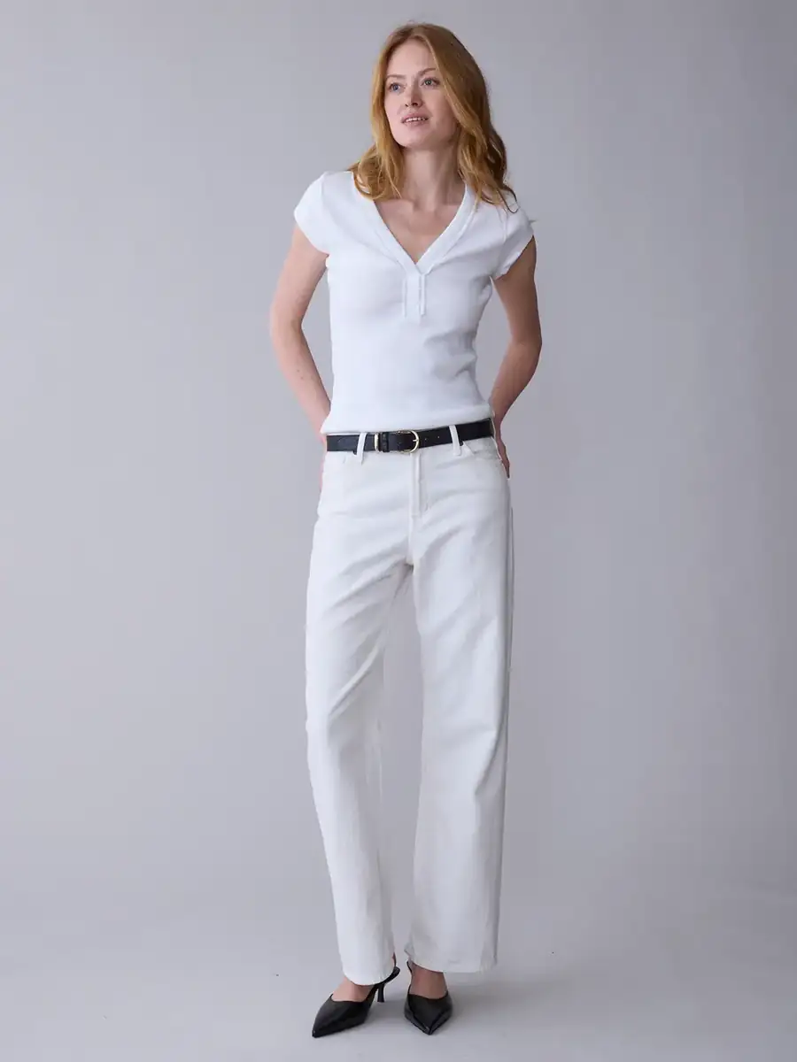 Cap Sleeve Carter Top